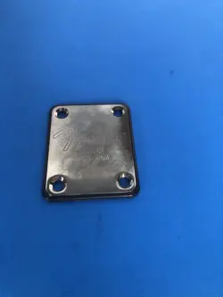 VINTAGE FENDER P BASS NECK PLATE 