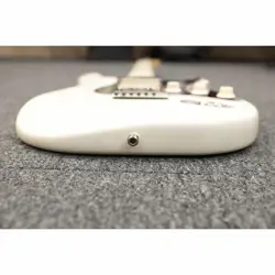 9328 FENDER USA AMERICAN DELUXE STRAT SAFE DELIVERY FROM JAPAN