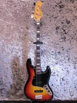 FENDER JAZZ BASS 1978 VINTAGE ELECTRIC BASS GUITAR - USED