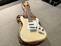 FENDER JAPANST72-65SC