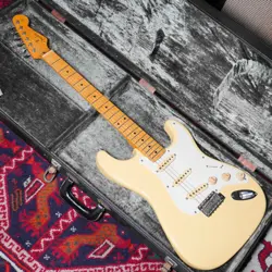 FENDER JAPANST57-65AS