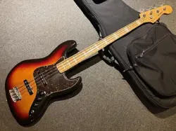 FENDER JAPANJB-75