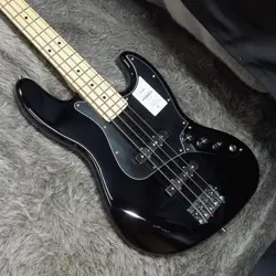 FENDER JAPAN HYBRID II JAZZ BASS MN BLACK