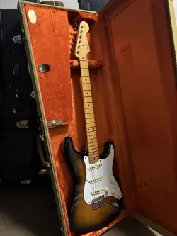 FENDER AMERICAN VINTAGE '54 STRATOCASTER ELECTRIC GUITAR, MODDED, USED