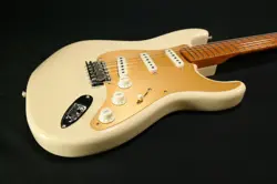 FENDER CUSTOM SHOP '57 DUAL MAG STRAT. VINTAGE BLONDE MASTERBUILT BY ANDY HICKS