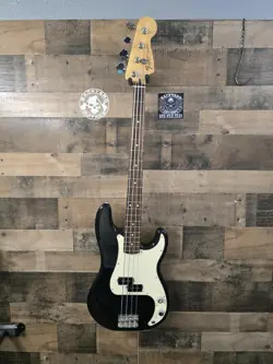 2008 FENDER MEXICO STANDARD PRECISION BASS  