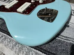 SQUIER JAZZMASTER LOADED