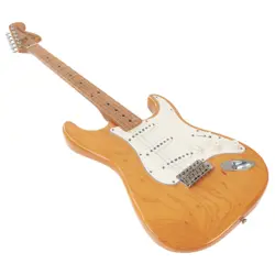 FENDER 70'S STRATOCASTER