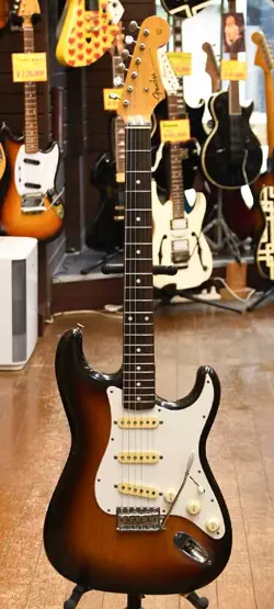 USED FENDER JAPAN ST62-50 NO.RG3439