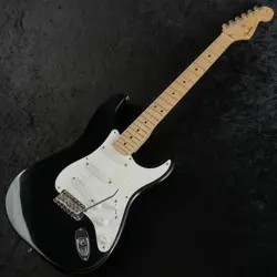 FENDER ERIC CLAPTON STRATOCASTER BLACKIE WITH LACE SENSOR