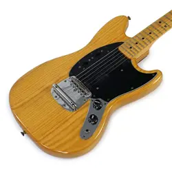 FENDER  MUSTANG 1977 ELECTRIC GUITAR