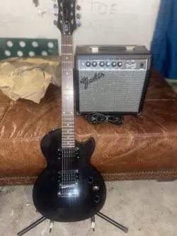 EPIPHONE LES PAUL SPECIAL II + FENDER AMP 