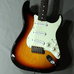 FENDER FSR MADE IN JAPAN TRADITIONAL 60S STRATOCASTER 3-COLOR SUNBURST #GG17Q