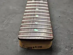 2006 FENDER AMERICAN DELUXE STRAT MAPLE NECK - USA STRATOCASTER ELECTRIC GUITAR