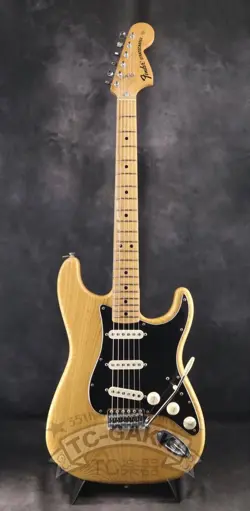 FENDER 1976 STRATOCASTER ASH / MAPLE ELECTRIC GUTIAR [AUTH]