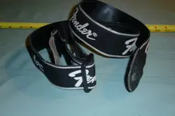 VINTAGE FENDER BLACK GUITAR STRAP  -  ITEM VR