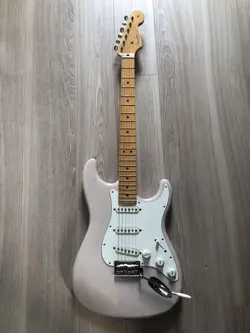 II STRATOCASTER SOFT