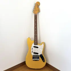 FENDER JAPAN MG69 COLOR SAFE PACKING!