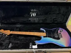ELECTRIC GUITAR FENDER 70TH ANNIVERSARY ULTRA STRATOCASTER HSS WITH HARD CASE