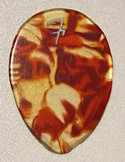 PICK-FENDER-1950S PRE-CBS TEARDROP-WHEATSTRAW