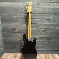 BASS LEFT-HANDED STRING