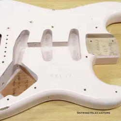 STRATOCASTER BODY SHELL