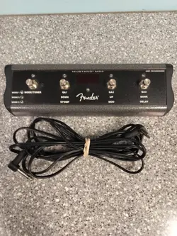 4-BUTTON FOOTSWITCH UNTESTED