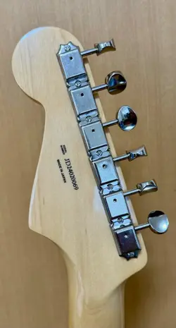 60S STRATOCASTER MIJ