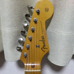 STRATOCASTER SERIAL FUJIGEN