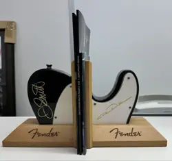 BUILDER SIGNATURE BOOKEND