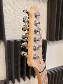 TELECASTER FENDER SQUIER