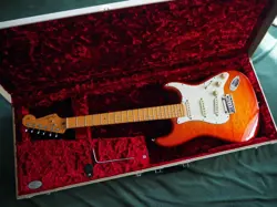 DELUXE STARTCASTER STRAT