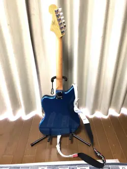 FENDER JAGUAR FENDER