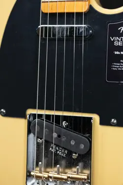 BLACKGUARD BLONDE WITH