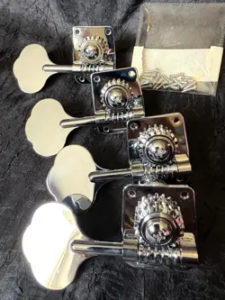 PRECISION CHROME CLOVER