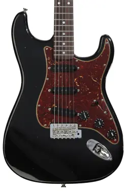 LIMITED-EDITION ROASTED STRATOCASTER