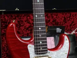 QUILT MAPLE STRATOCASTER