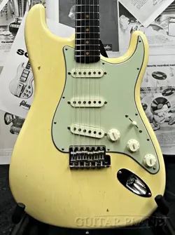 FENDER CUSTOM SHOP GUITAR PLANET EXCLUSIVE 1963 STRATOCASTER JOURNEYMAN RELIC