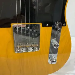 VINTAGE 52' TELECASTER