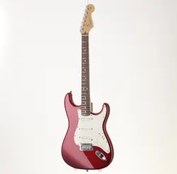 STANDARD STRATOCASTER 2011