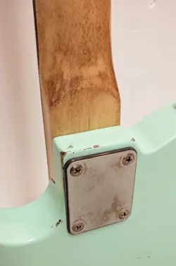 TELECASTER STYLE GUITAR