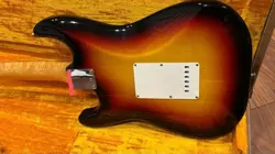GRADE 1963 STRATOCASTER