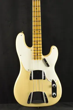 FENDER 1954 PRECISION