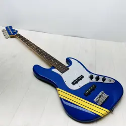 SQUIER ELECTRIC BASS FENDER SCANDAL TOMOMI MODEL SAFE DELIVERY FROM JAPAN