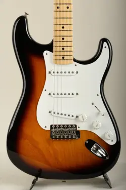 FENDER 60TH ANNIVERSARY NEW AMERICAN VINTAGE 1954 STRATOCASTER ELECTRIC GUITAR