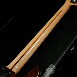 STRING RIGHT-HANDED USED