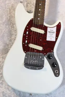 WHITE #JD25004460 3.43KG