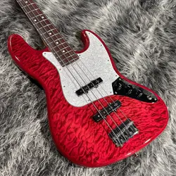 QUILT RED