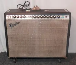 FENDER SILVER FACE TWIN REVERB 2X12TUBE GUITAR COMBO AMPLIFIER USED 1975 VINTAGE