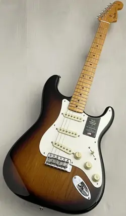 1957 STRATOCASTER -2-COLOR